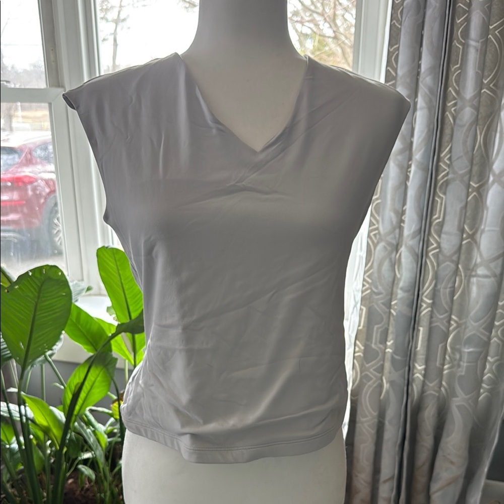 Loft layering tank